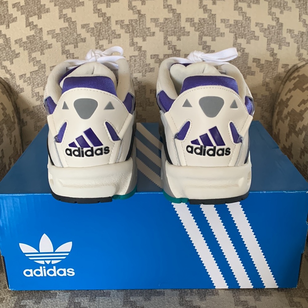 adidas size 9.5
